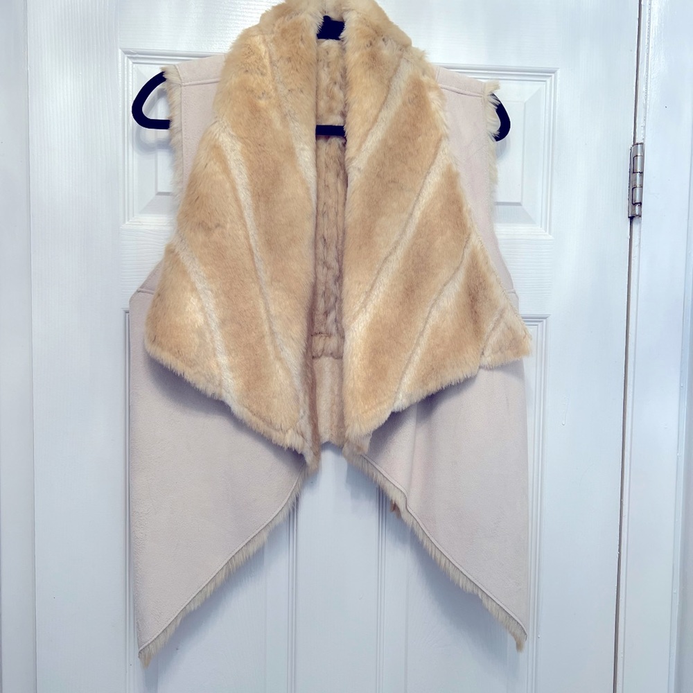Faux Cream Fur Vest Size Large